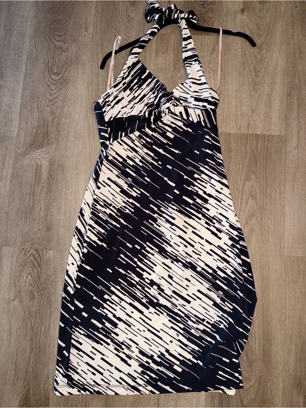 BCBGMaxAzria Black and White Halter Print Dress